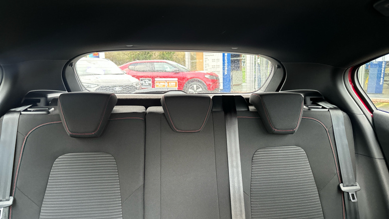 Ford Focus 1.0 EcoBoost Hybrid mHEV 155 ST-Line 5dr Auto Petrol Hatchback